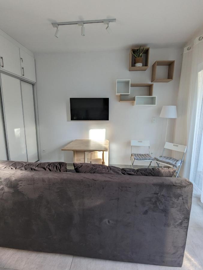 Nadmorze Wiatrakowo Apartment Tupadly Exterior photo